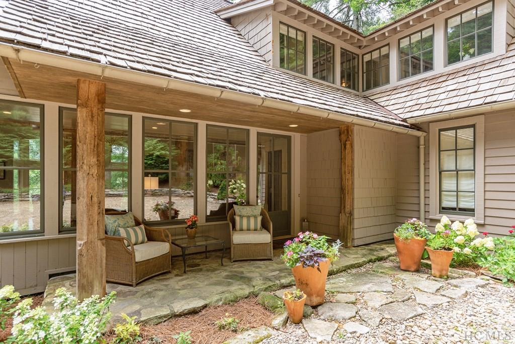 285 Gristmill Ridge Highlands, NC 28741 - Photo 4 of 59 Gallery Image 4