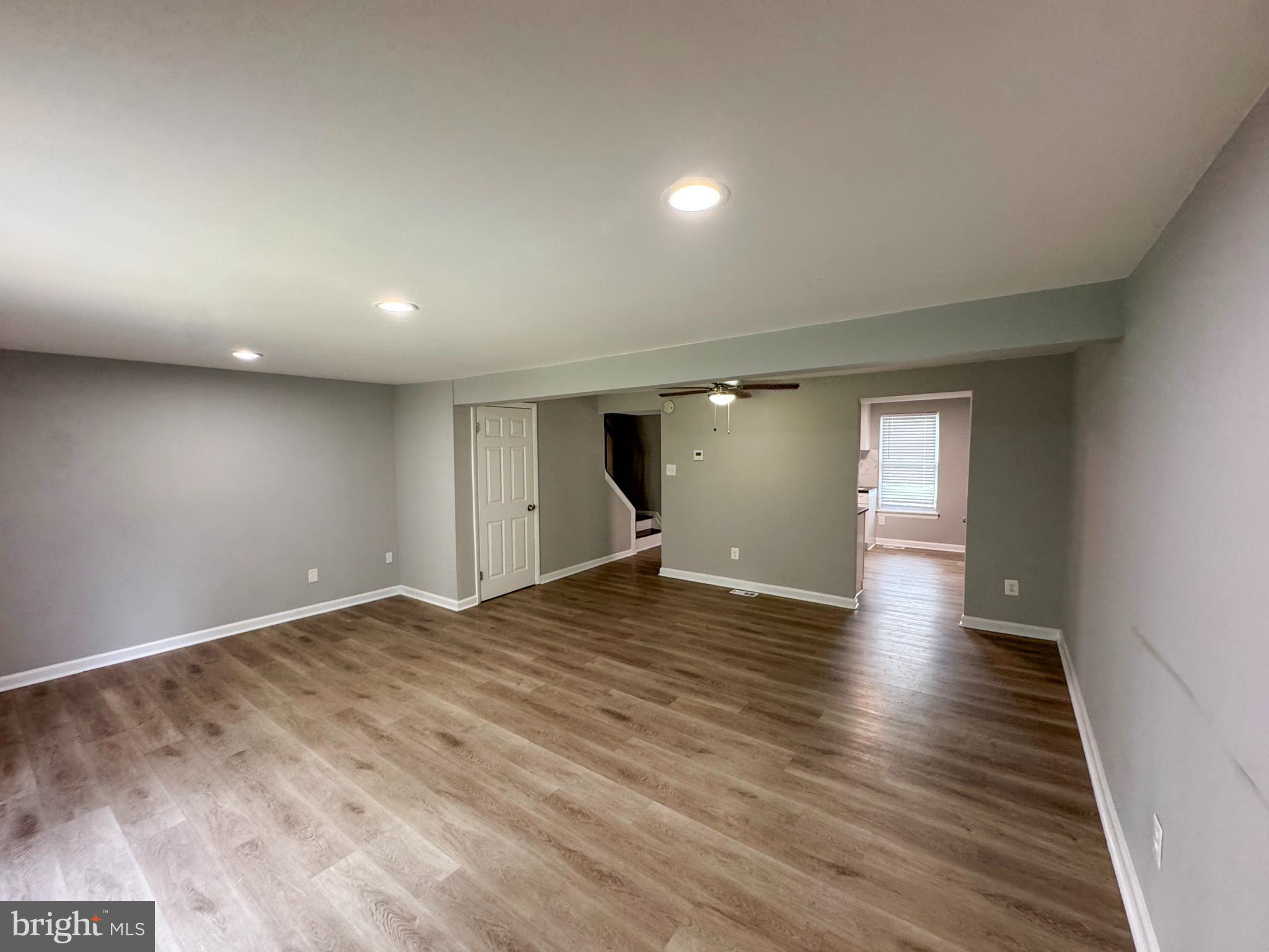 9226 Throgmorton Road Baltimore, MD 21234 - Photo 12 of 30 Living room