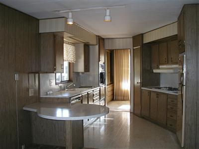 Beautiful open style kitchen.