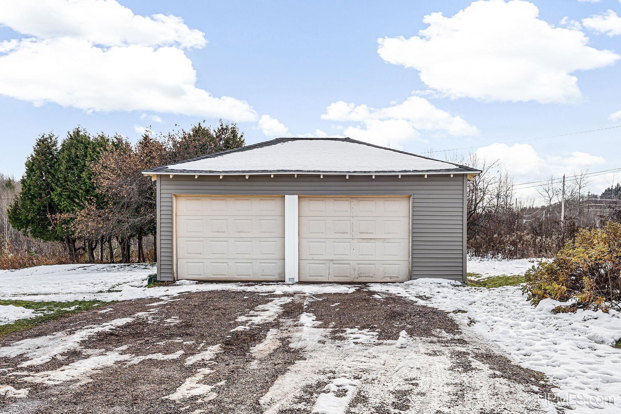 367 County Road Negaunee, MI 49866 - Photo 4 of 46