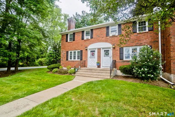$285,000 | 52 Brandywine Lane, Unit 52, Suffield, CT 06078