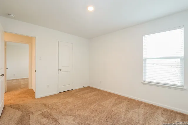 $1,945 | 818 Shady, New Braunfels, TX 78132