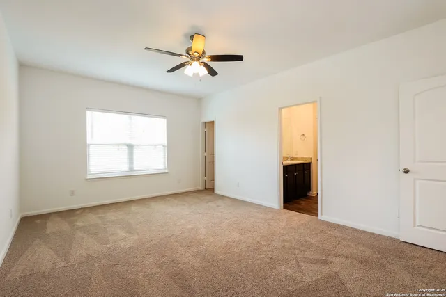 $1,945 | 818 Shady, New Braunfels, TX 78132