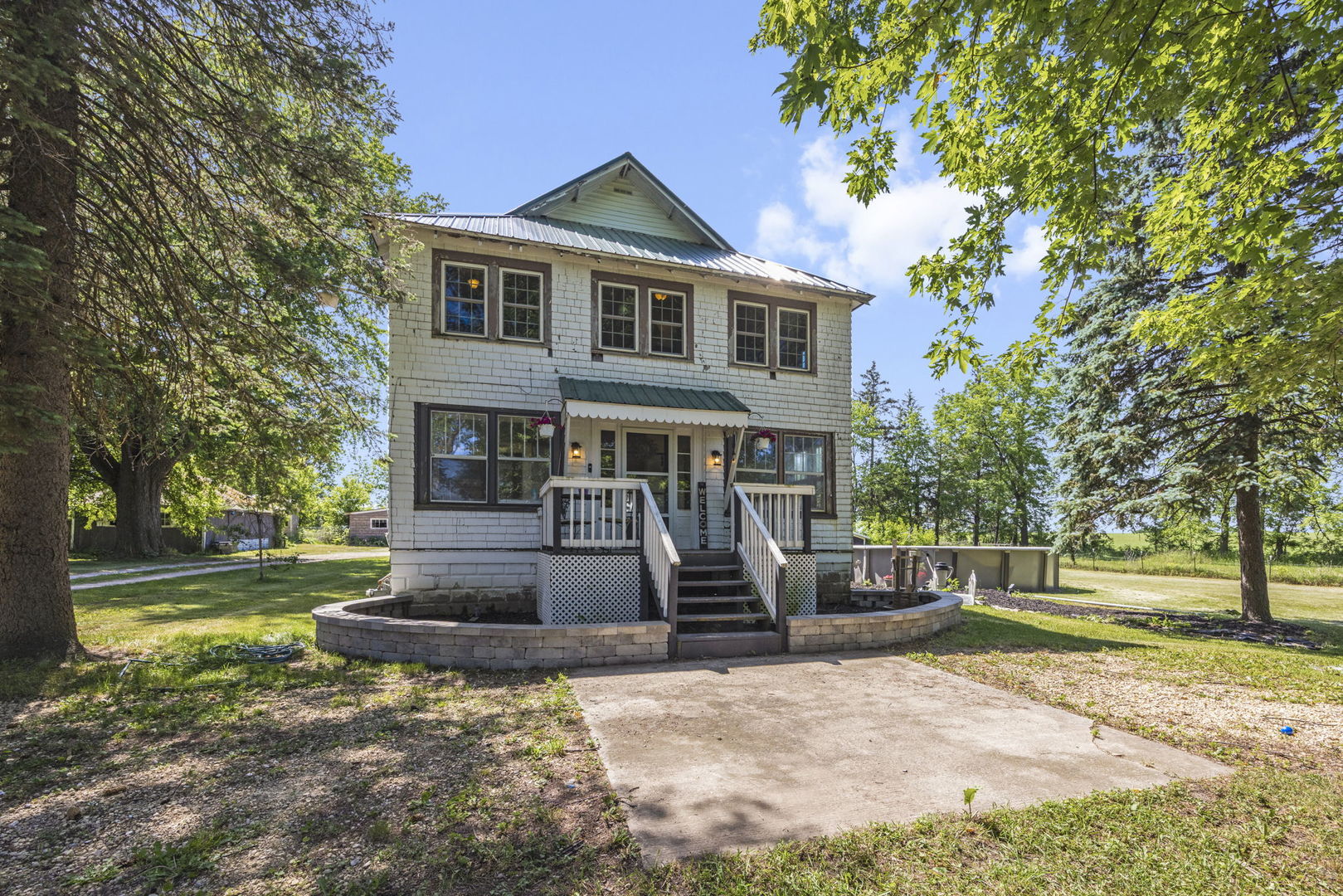 9860 Highway 173 Capron, IL 61012 - Photo 1 of 1