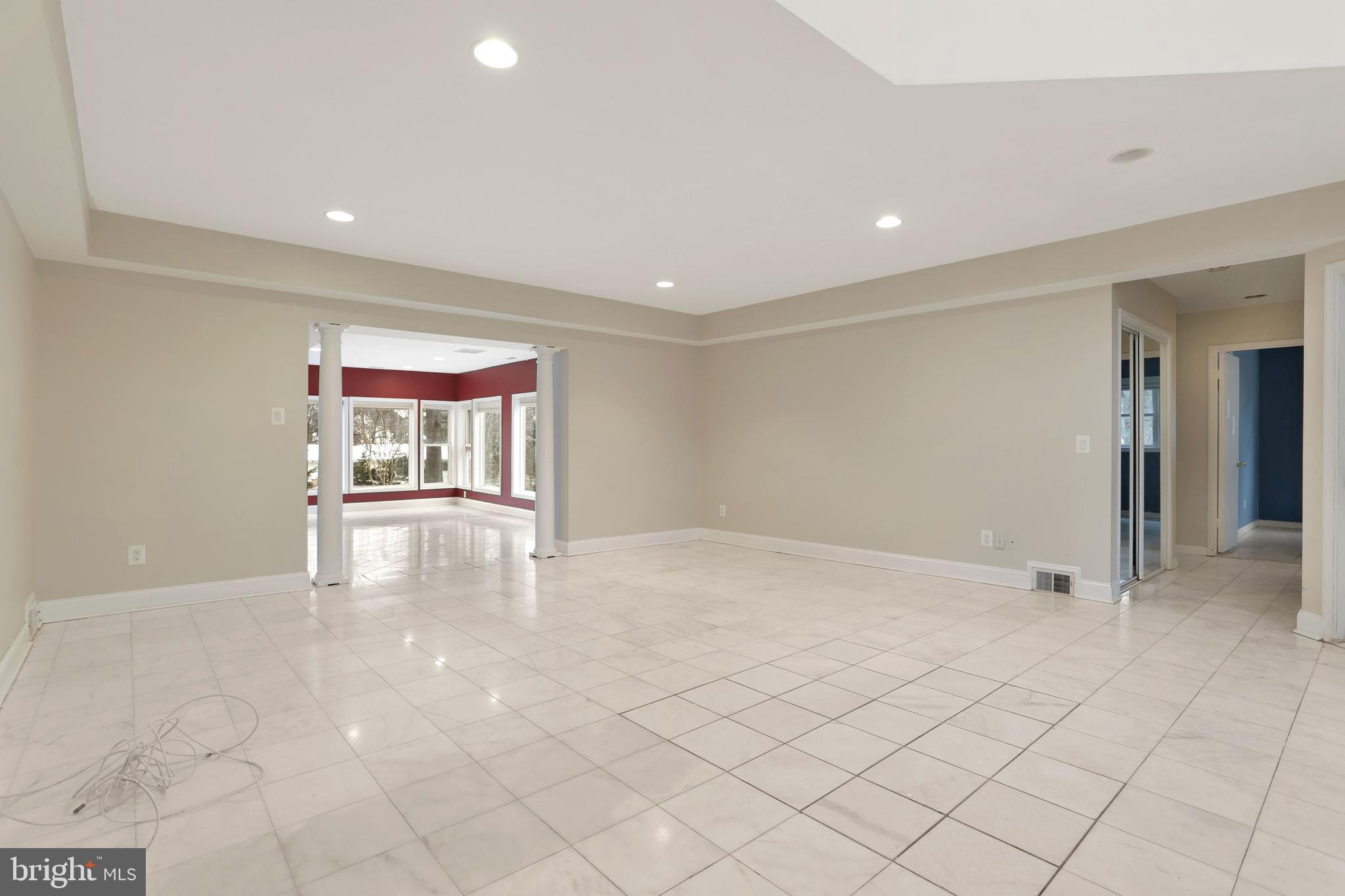 5223 Forman Court Springfield, VA 22151 - Photo 9 of 50