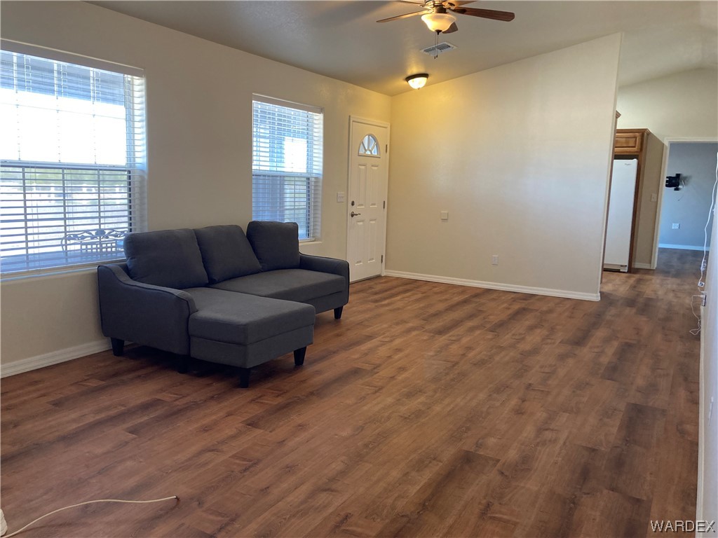 990 South La Osa Road Golden Valley, AZ 86413 - Photo 17 of 91