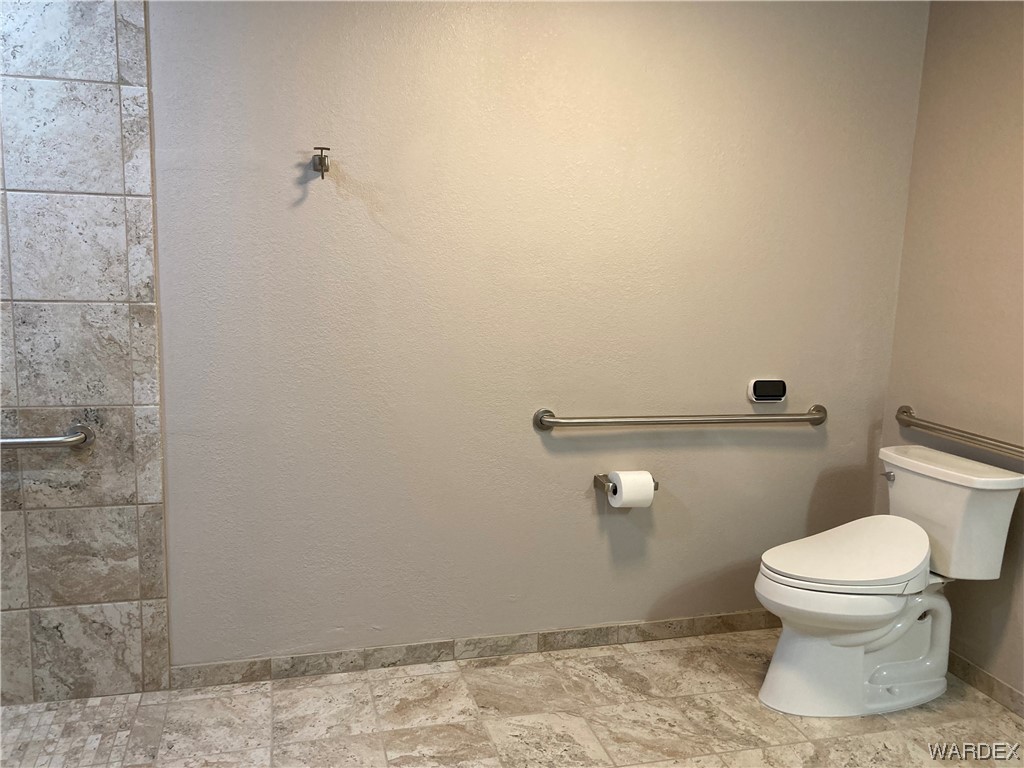 990 South La Osa Road Golden Valley, AZ 86413 - Photo 23 of 91