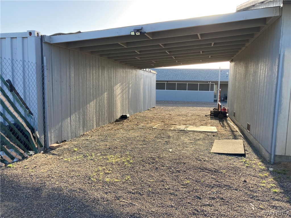 990 South La Osa Road Golden Valley, AZ 86413 - Photo 61 of 91