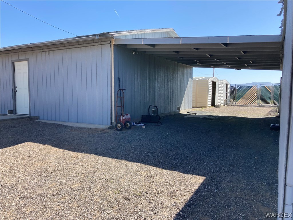 990 South La Osa Road Golden Valley, AZ 86413 - Photo 62 of 91