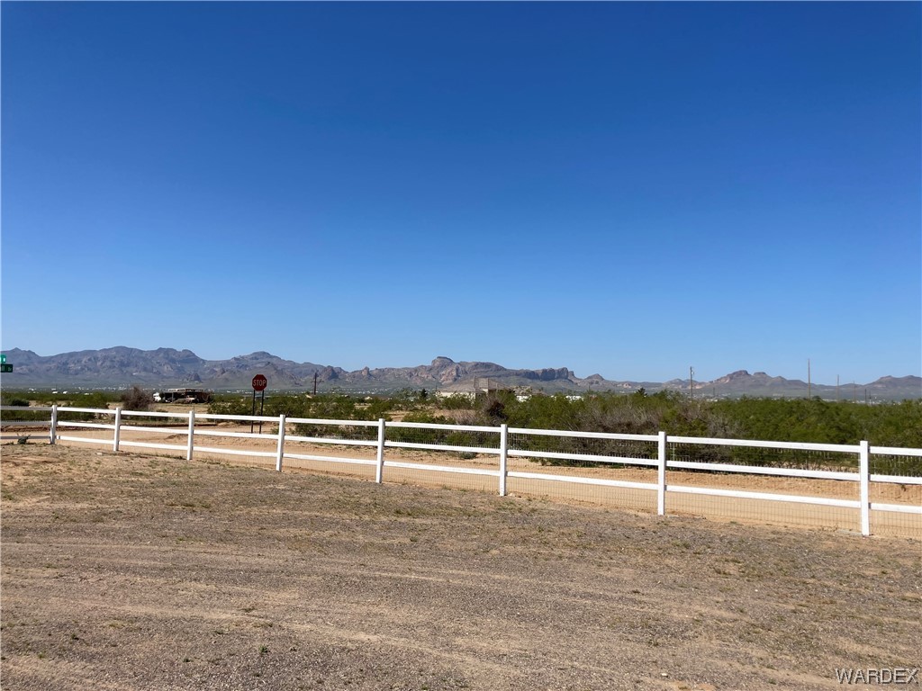 990 South La Osa Road Golden Valley, AZ 86413 - Photo 69 of 91
