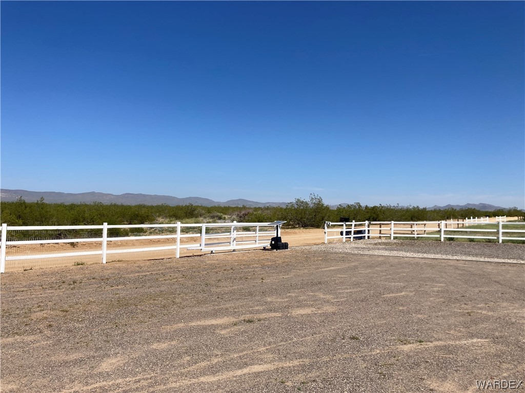 990 South La Osa Road Golden Valley, AZ 86413 - Photo 70 of 91