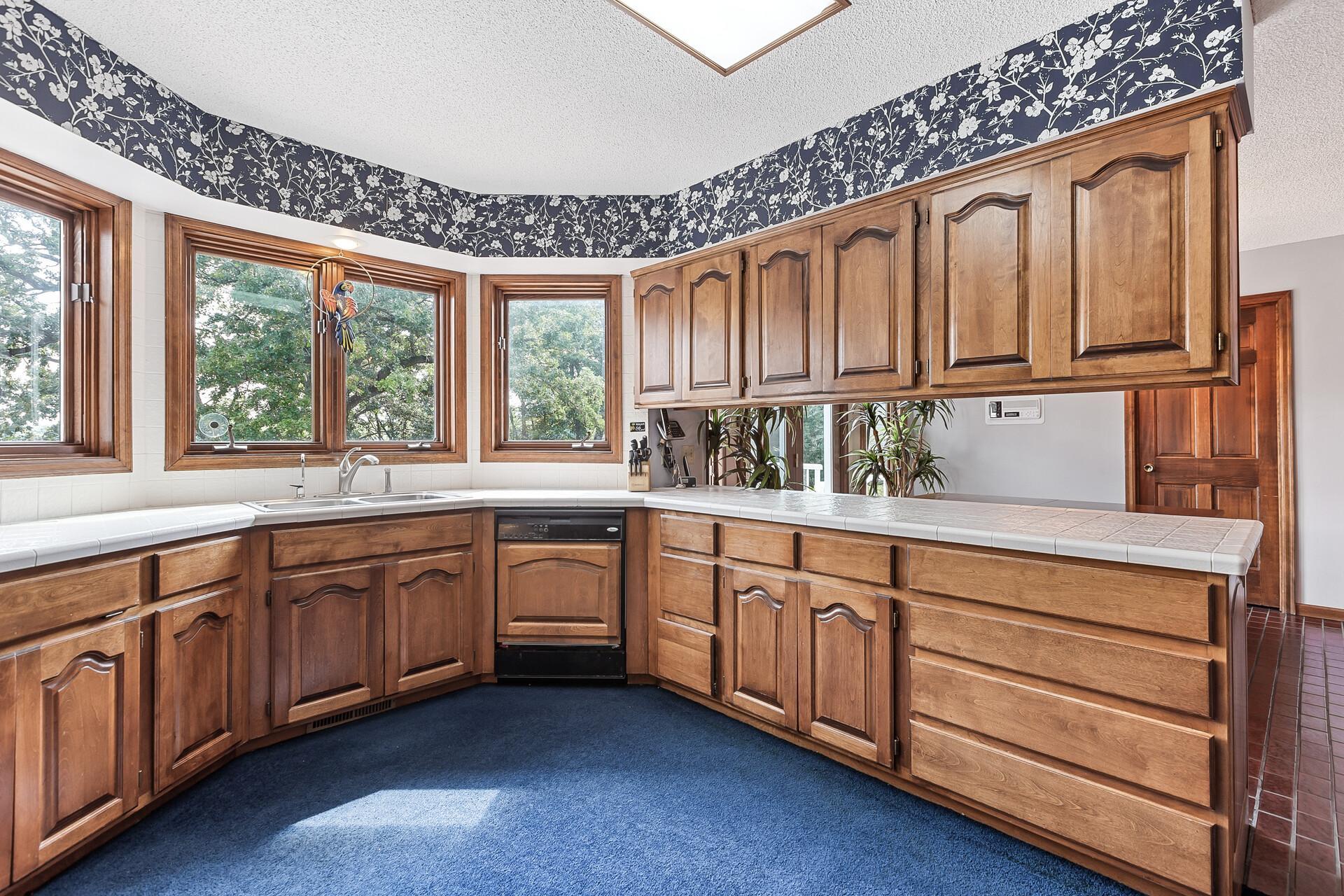 21035 Radisson Road Shorewood, MN 55331 - Photo 25 of 74