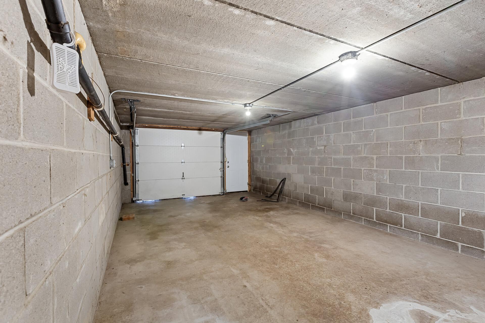 21035 Radisson Road Shorewood, MN 55331 - Photo 41 of 74