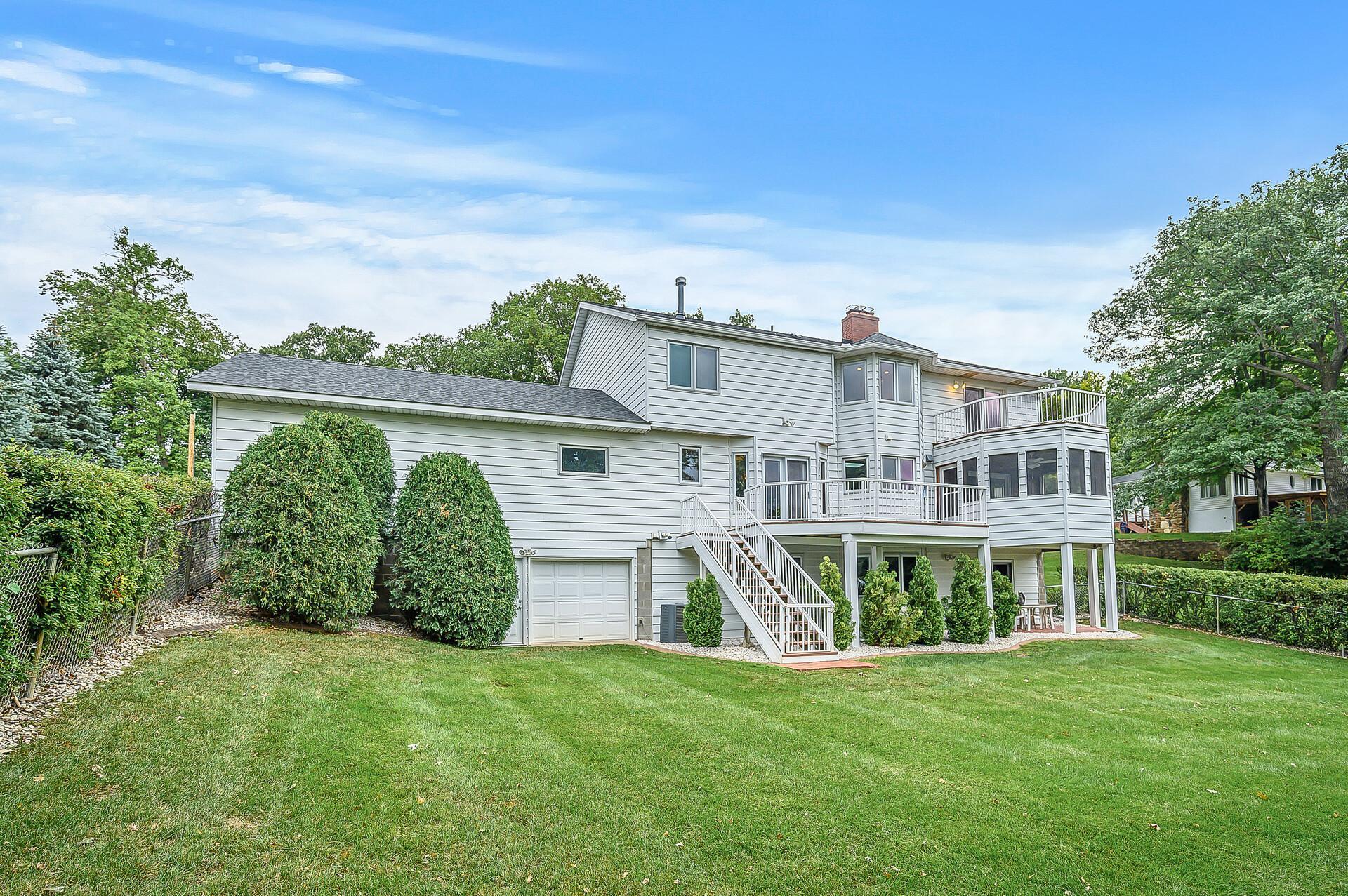 21035 Radisson Road Shorewood, MN 55331 - Photo 10 of 74