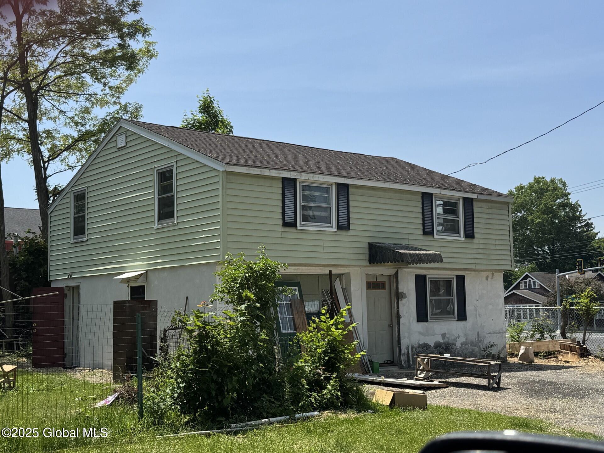 1001 3rd Street Schenectady, NY 12303 - Photo 2 of 2 thumbnail_IMG_4369