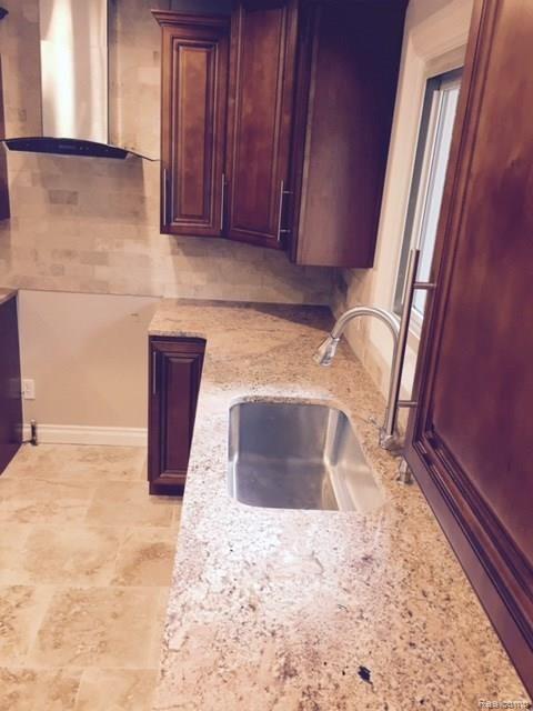 3476 Lake George Road Oakland, MI 48363 - Photo 6 of 23 7.jpg