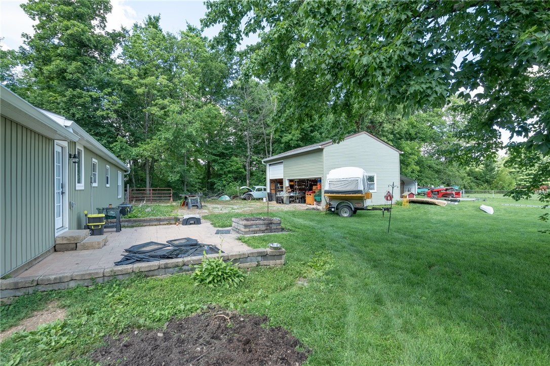 242 North Bickett Road Xenia, OH 45385 - Photo 8 of 38