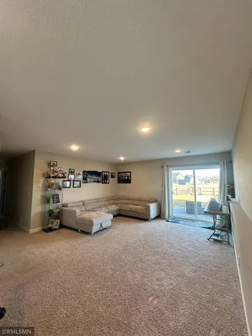 $395,000 | 1004 Triumph Trail, Isanti, MN 55040