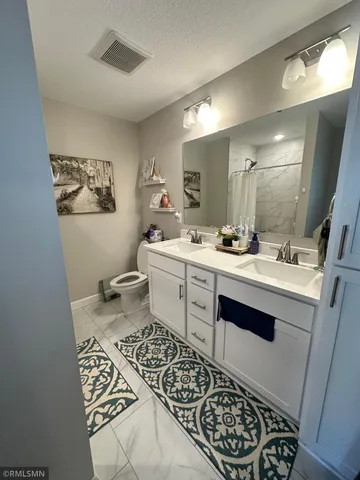 $410,000 | 1004 Triumph Trail, Isanti, MN 55040