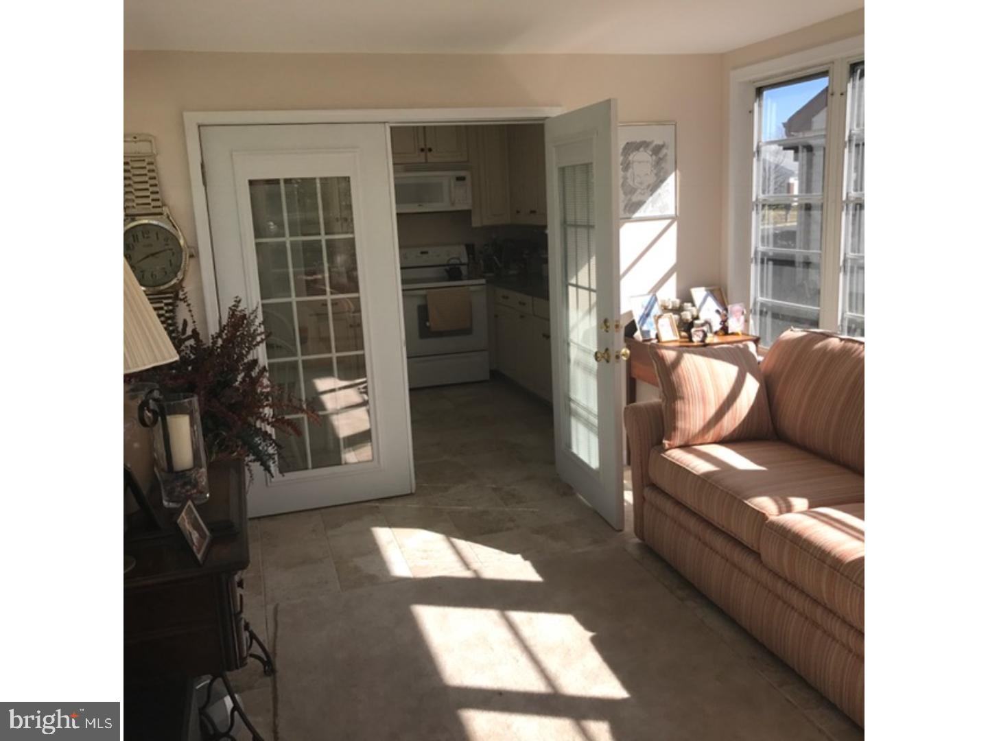 28 Windsor Road Southampton, NJ 08088 - Photo 14 of 23 Sun Room