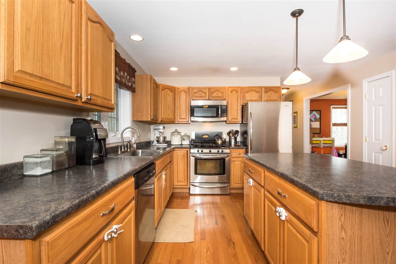 67 Castle Rock Road Barrington, NH 03825 - Photo 8 of 40