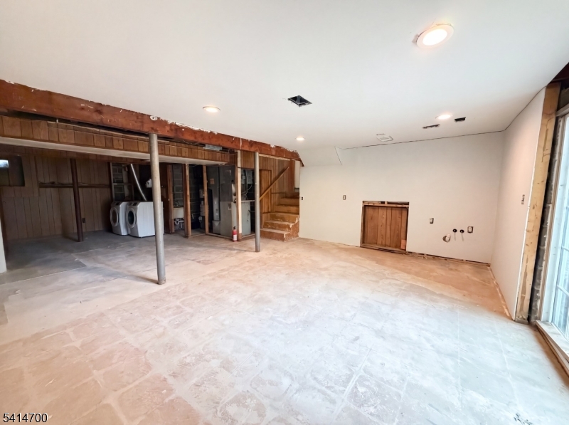 78 Parkside Road Plainfield, NJ 07060 - Photo 16 of 18
