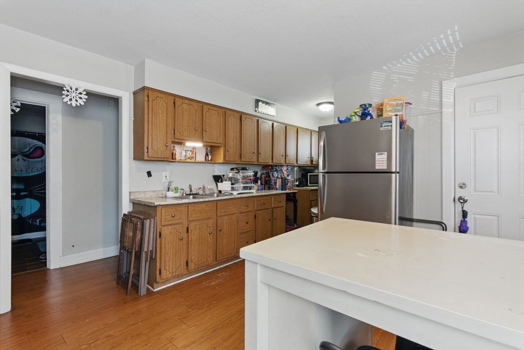 15 Rutledge Avenue Springfield, MA 01105 - Photo 8 of 41 Gallery Image 8