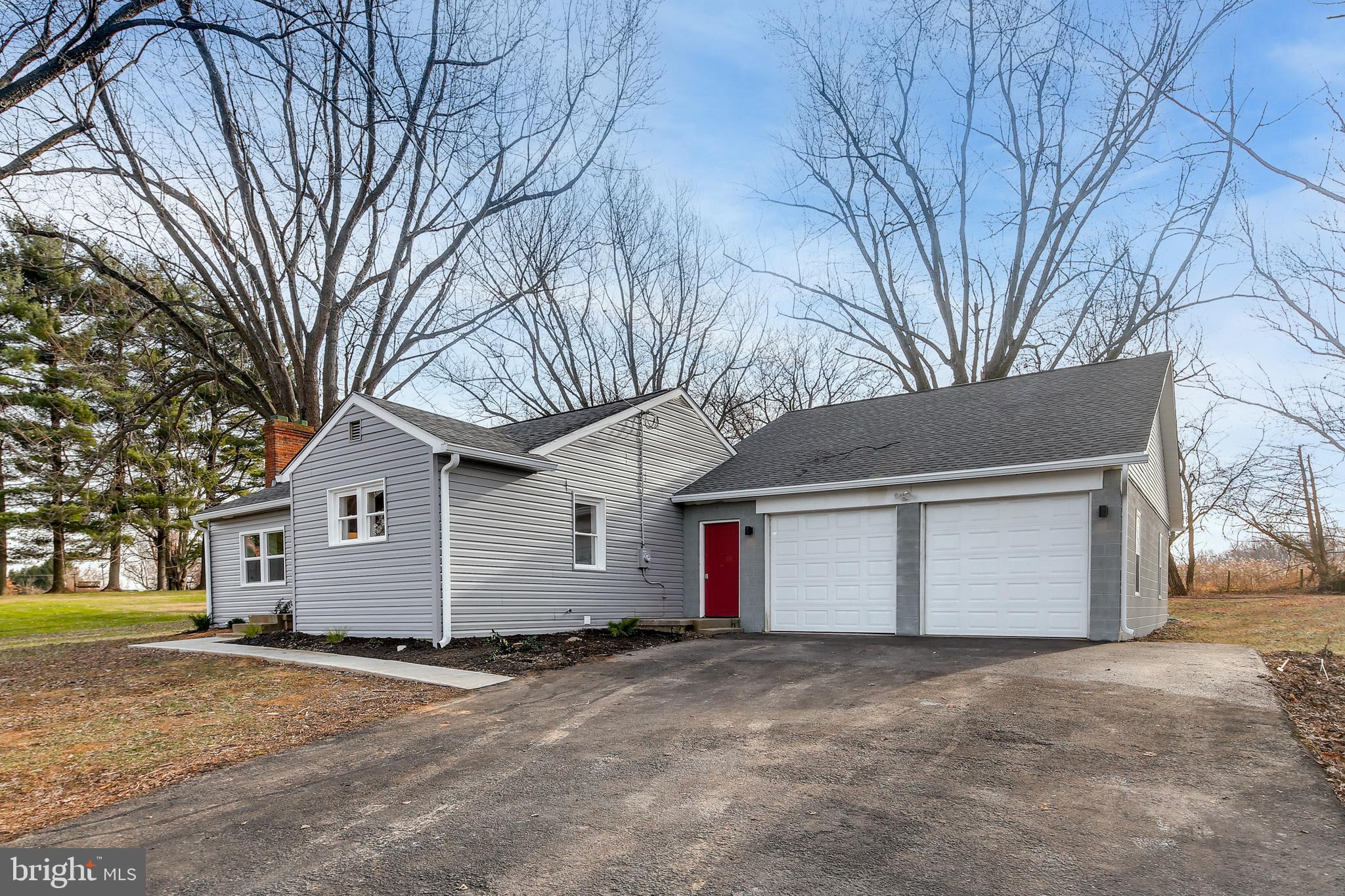 8435 Edgewood Church Road Frederick, MD 21702 - Photo 2 of 34 Paved driveway, huge attached garage!
