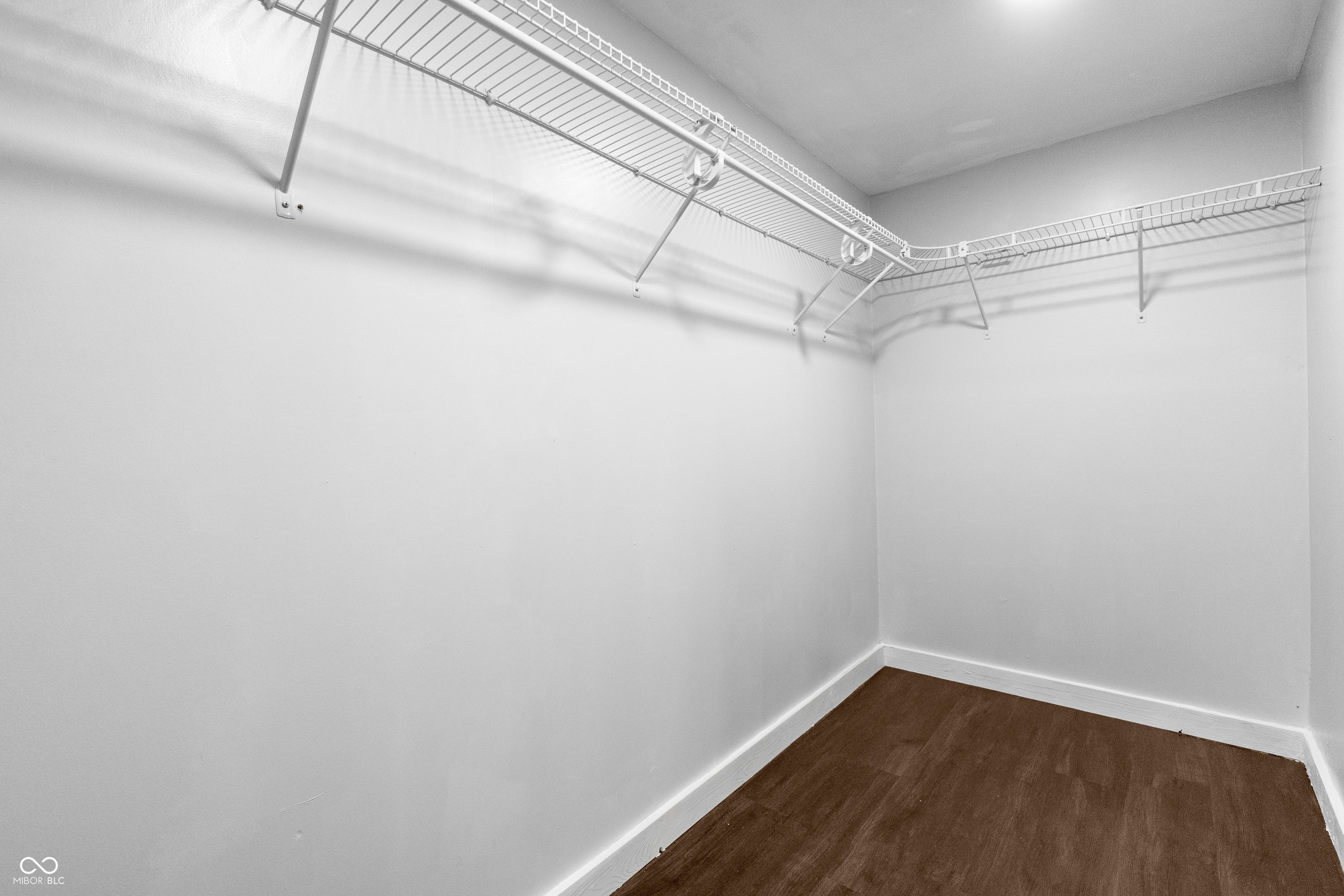 2035 10th Street Columbus, IN 47201 - Photo 32 of 33