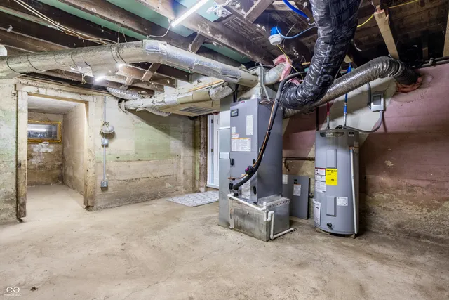 $249,900 | 2035 10th Street, Columbus, IN 47201