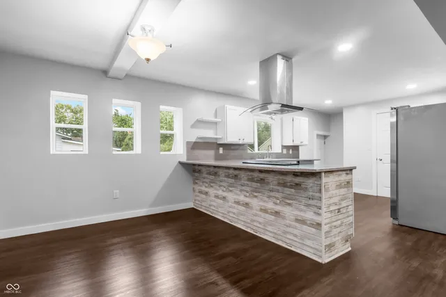 $249,900 | 2035 10th Street, Columbus, IN 47201