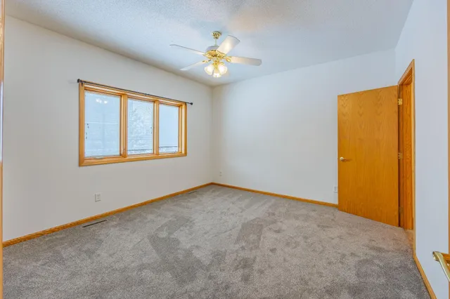 $3,000 | 23865 County Road 10, Loretto, MN 55357