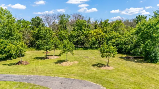 $3,000 | 23865 County Road 10, Loretto, MN 55357