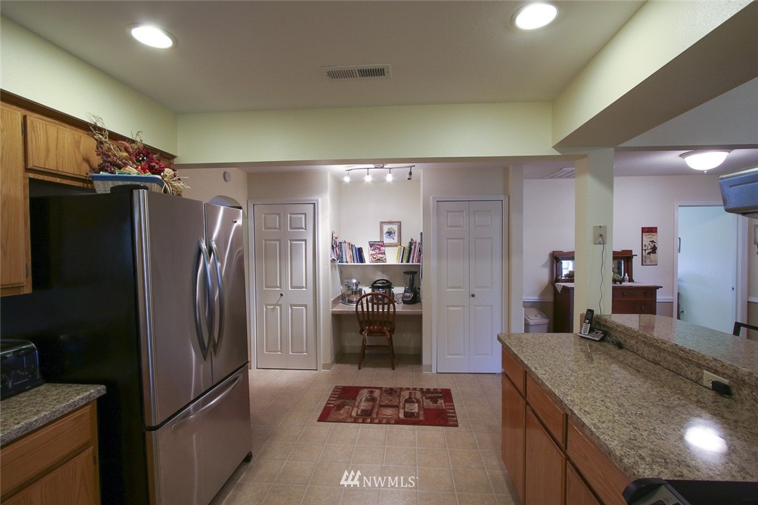 2819 Northeast 299th Street Ridgefield, WA 98642 - Photo 4 of 25
