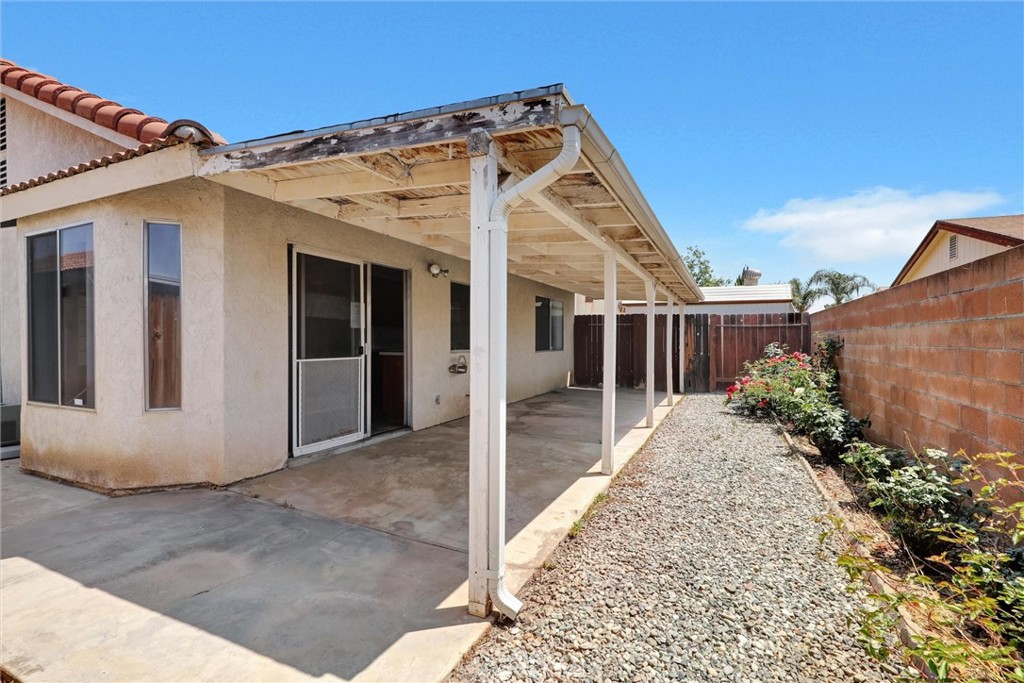 769 Don Drive Hemet, CA 92543 - Photo 24 of 27 a view of a house with backyard