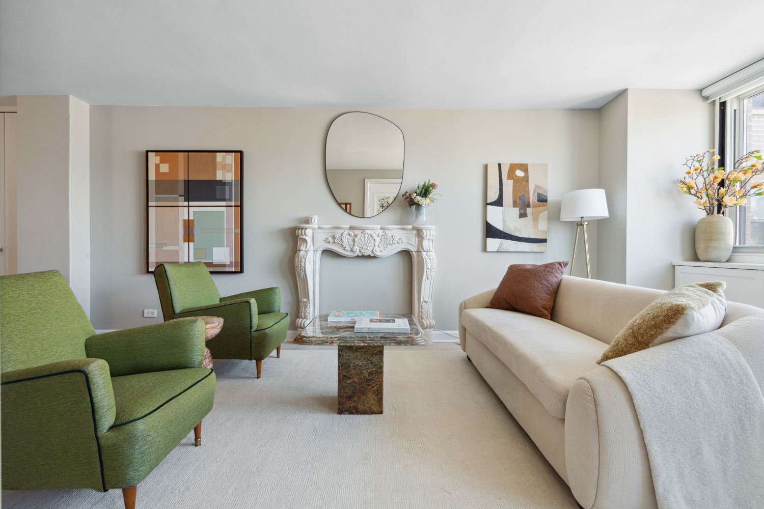 77 7th Avenue, Unit 19M Manhattan, NY 10011 - Photo 4 of 9