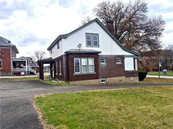 $65,000 | 1674 Lincoln Way, White Oak, PA 15131