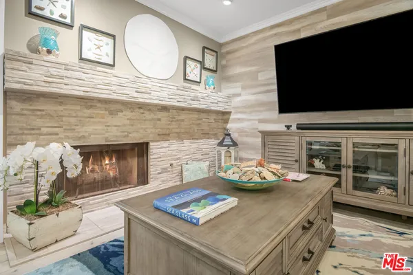$925,000 | 4445 Antigua Way, Oxnard, CA 93035