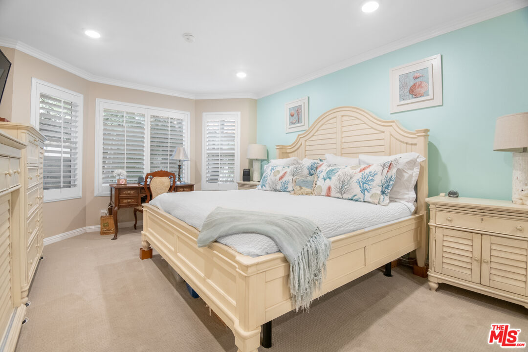 4445 Antigua Way Oxnard, CA 93035 - Photo 14 of 26
