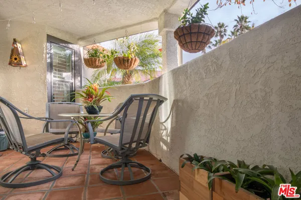 $925,000 | 4445 Antigua Way, Oxnard, CA 93035