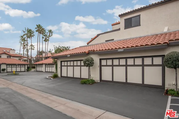 $925,000 | 4445 Antigua Way, Oxnard, CA 93035