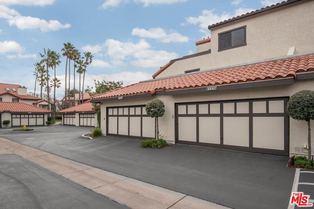 4445 Antigua Way Oxnard, CA 93035 - Photo 19 of 26