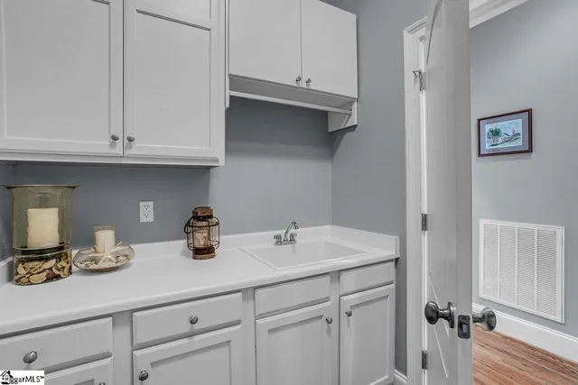 $899,900 | 31 Allegheny Run, Simpsonville, SC 29681