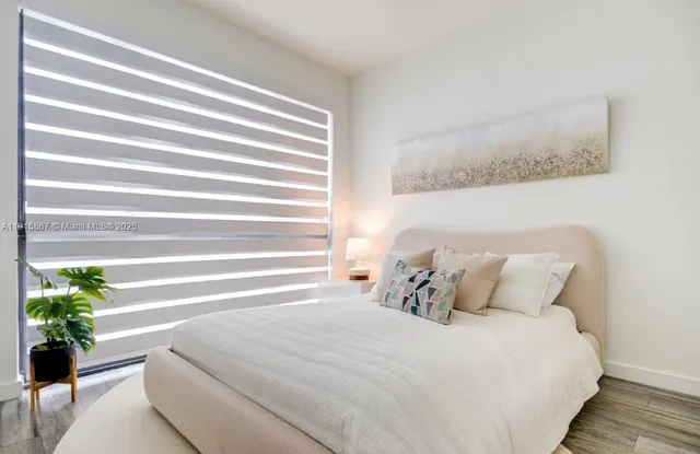 $6,500 | 2955 Bird Avenue, Unit PHA, Miami, FL 33133