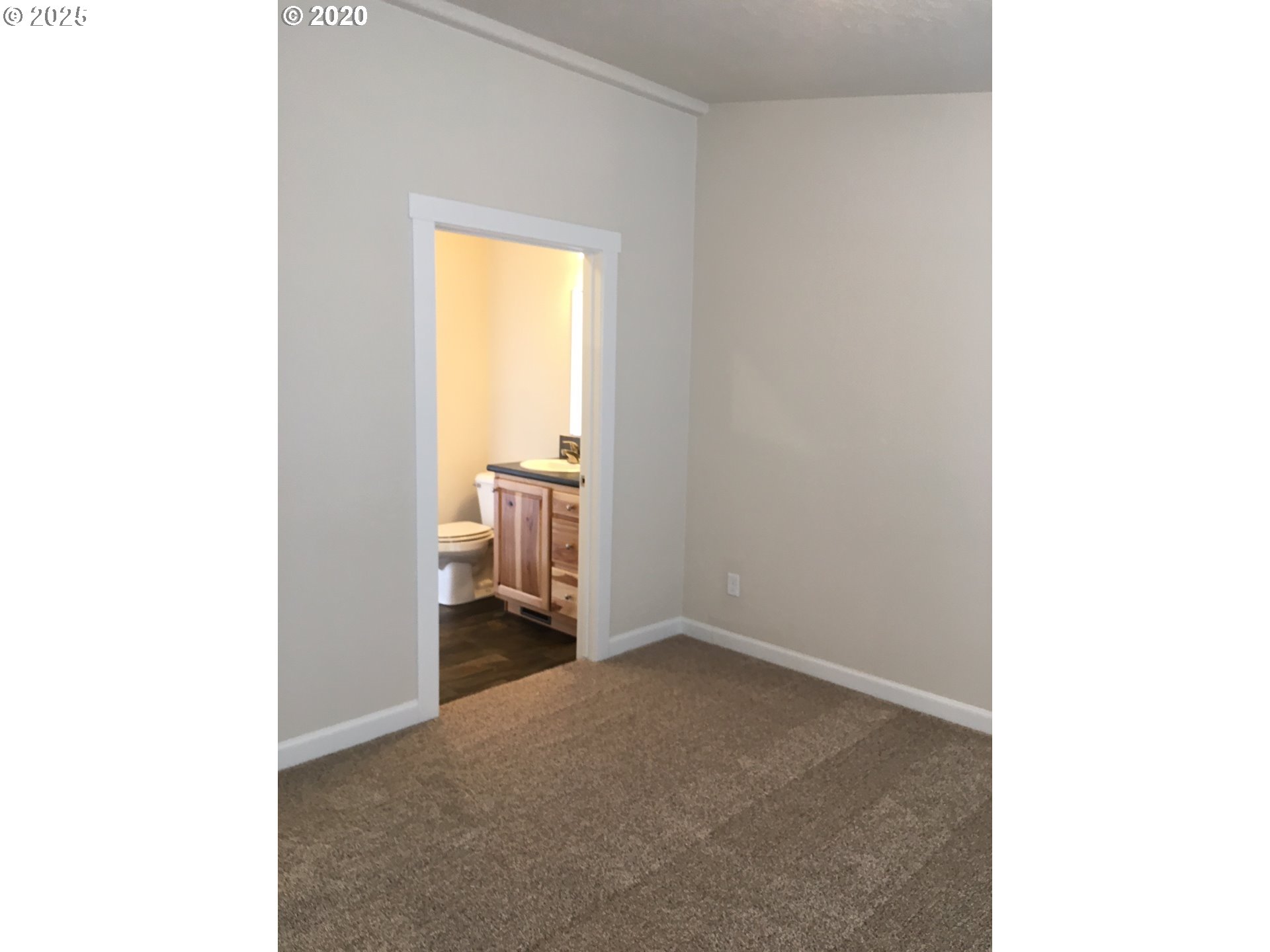 3092 Southwest River View Drive Pendleton, OR 97801 - Photo 15 of 20