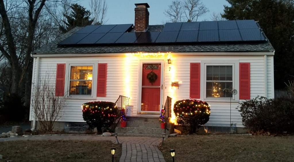7 Marshall Road Natick, MA 01760 - Photo 1 of 31 Gallery Image 1