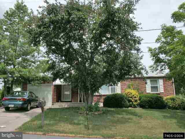 131 North Circle Boulevard York, PA 17406 - Photo 1 of 1 Gallery Image 1