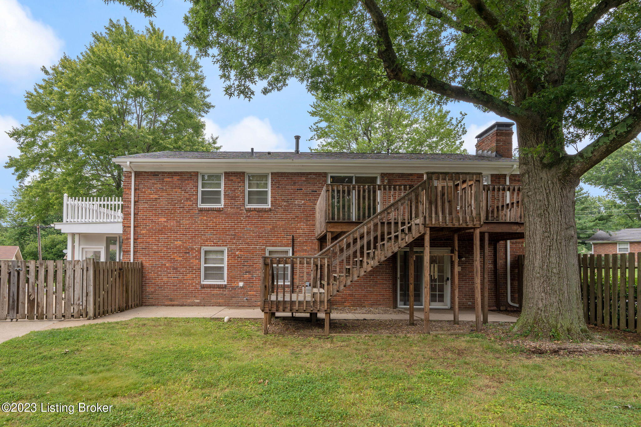 6516 Hollow Tree Road Louisville, KY 40228 - Photo 38 of 58 17-web-or-mls-6516 Hollow Tree Rd-17