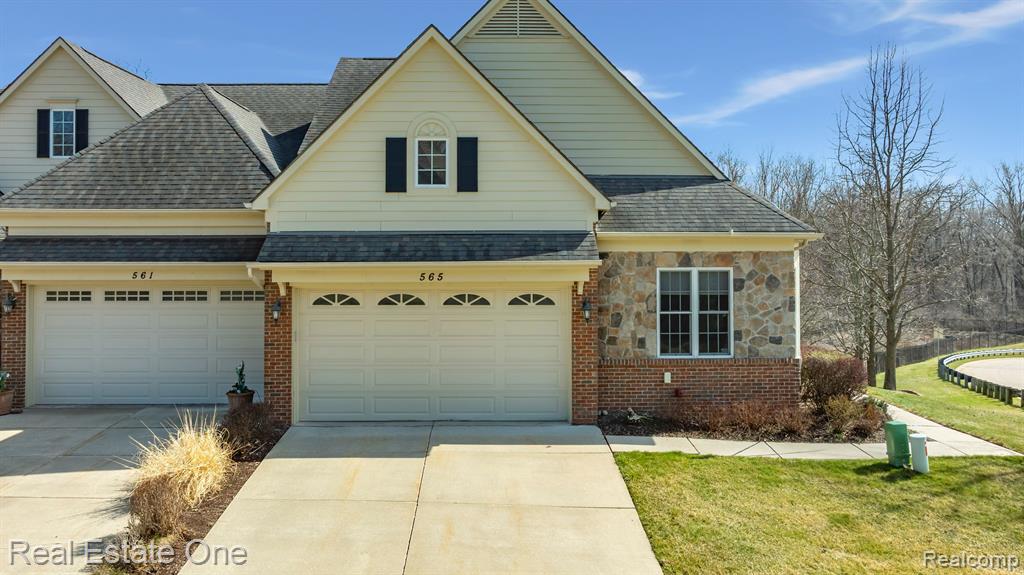 565 Andover Court Rochester Hills, MI 48306 - Photo 3 of 50