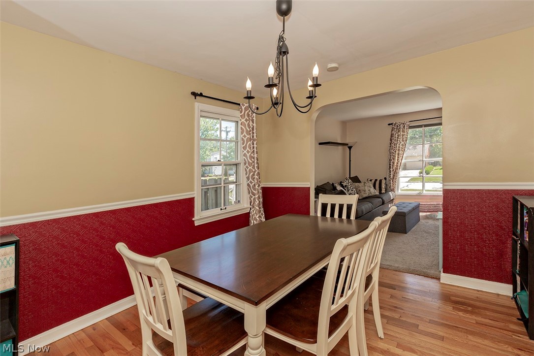 1408 Churchill Road Lyndhurst, OH 44124 - Photo 11 of 34